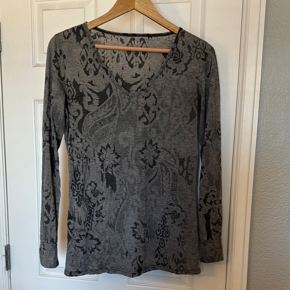 Pure Karma Gray Patterned Women's Top